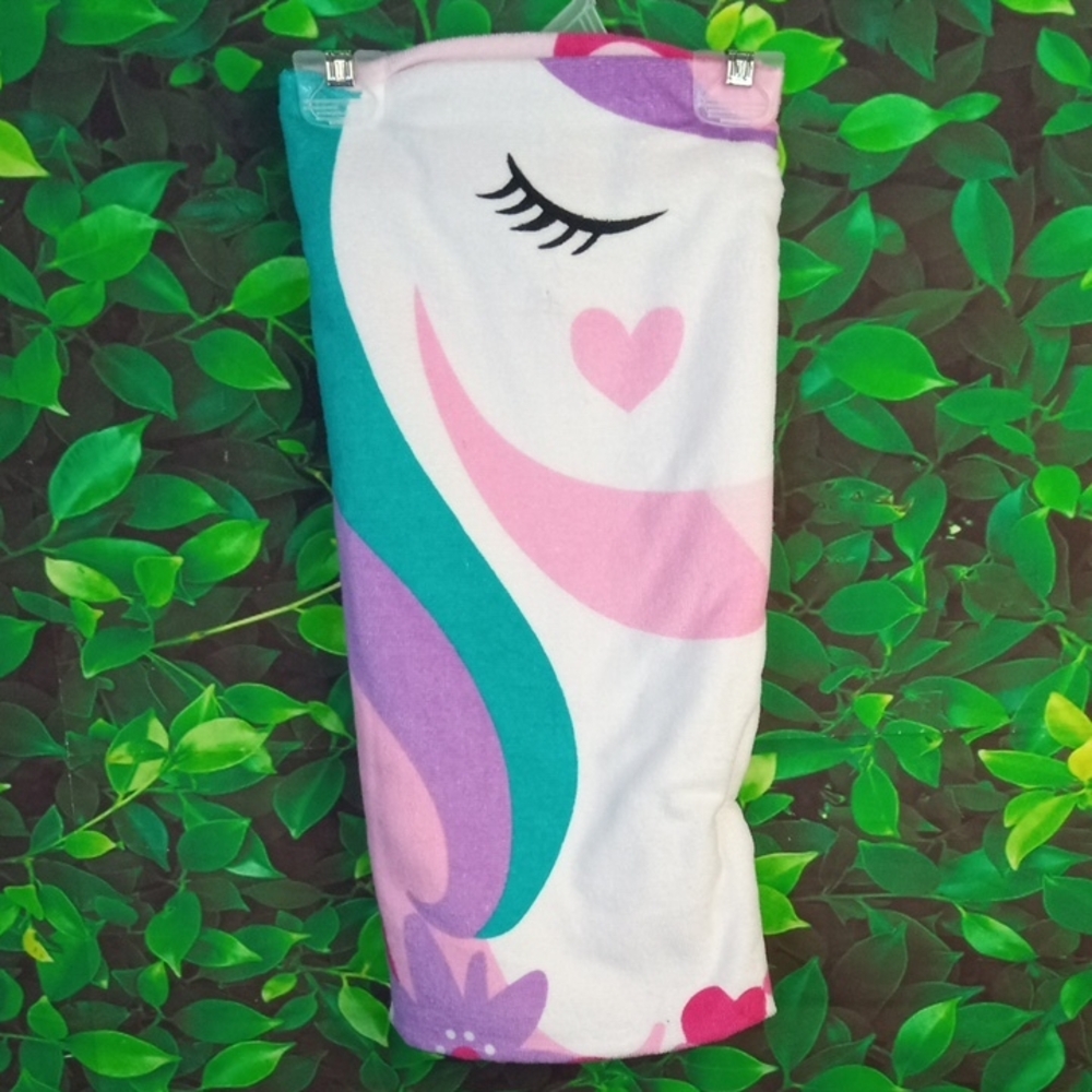 ⛱️🍒 Unicorn Print Kids Beach Towel
